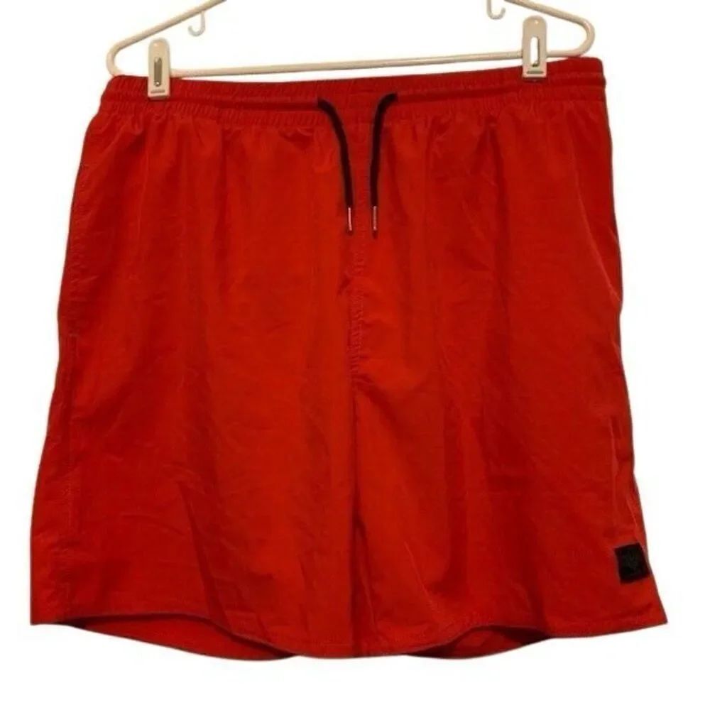 ICE WEAR SIZE LARGE SWIM TRUNKS NWOT